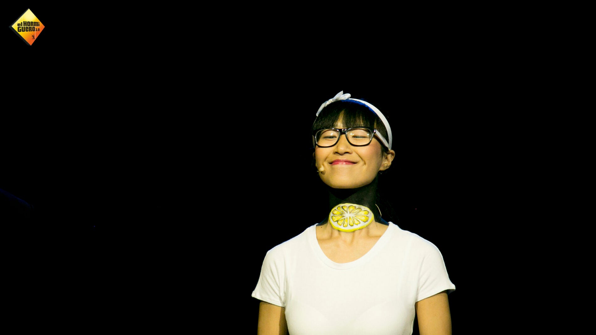 Los disfraces m&aacute;s peculiares de Yibing