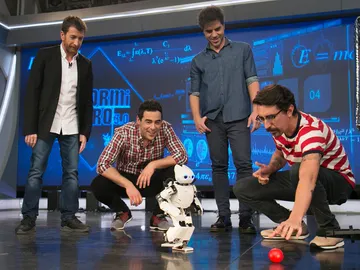 El ritmo eléctrico de los robots de 'El Hormiguero 3.0' El ritmo eléctrico de los robots de 'El Hormiguero 3.0'