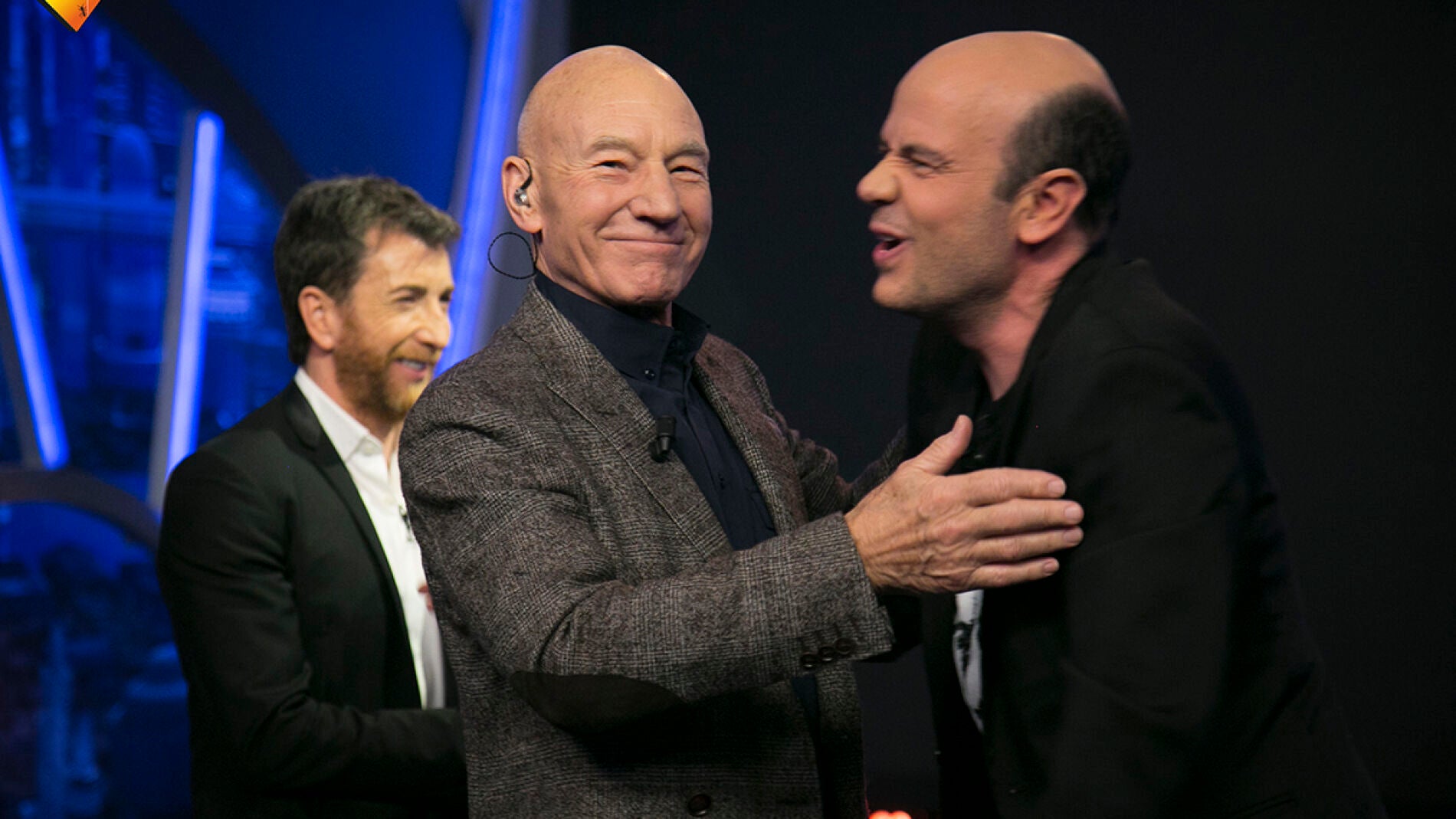 Jandro deja sin palabras a Patrick Stewart con uno de sus trucos de magia
