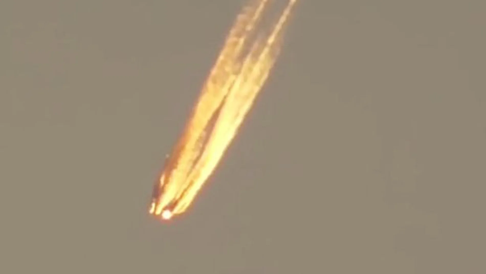 Una bola de fuego cruza el cielo australiano Una bola de fuego cruza el cielo australiano
