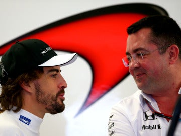Fernando Alonso y Eric Boullier