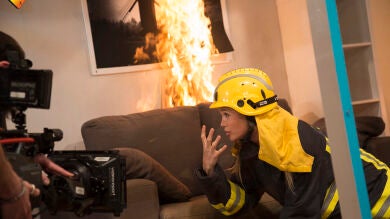 Patricia Montero nos enseña cómo sobrevivir a un incendio