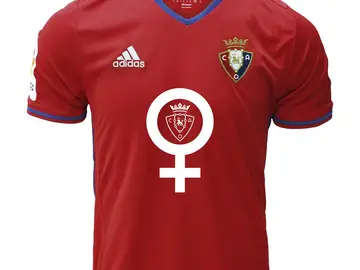 La camiseta del Osasuna con el símbolo femenino La camiseta del Osasuna con el símbolo femenino