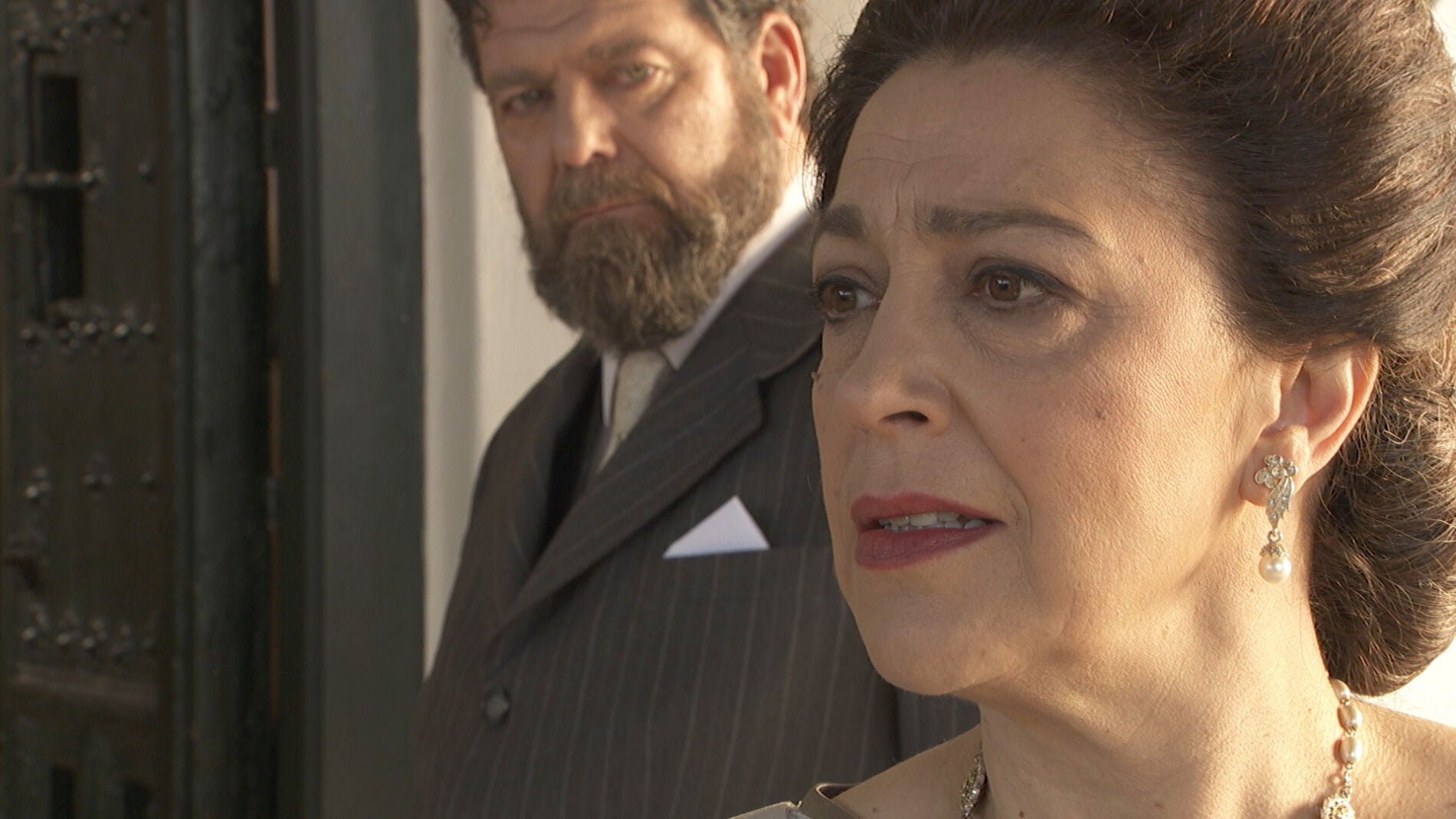 Francisca y Raimundo, sepultados por una bomba el d&iacute;a de su boda