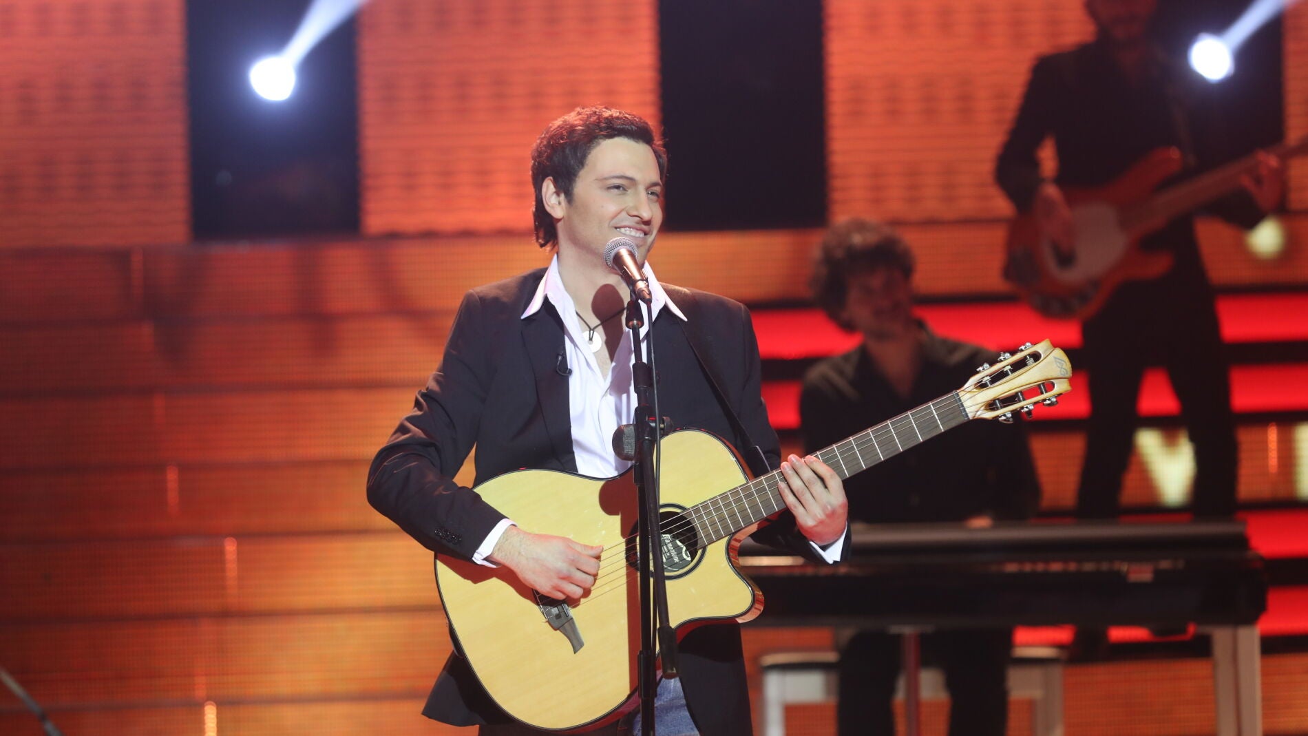 Fran Valenzuela se deja el alma sobre el escenario con &lsquo;Coraz&oacute;n part&iacute;o&rsquo; de Alejandro Sanz