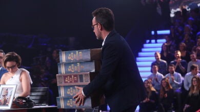 Àngel Llàcer bautiza a Miki Nadal como nuevo miembro del jurado