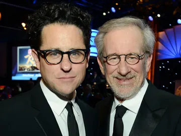 J.J. Abrams y Steven Spielberg J.J. Abrams y Steven Spielberg