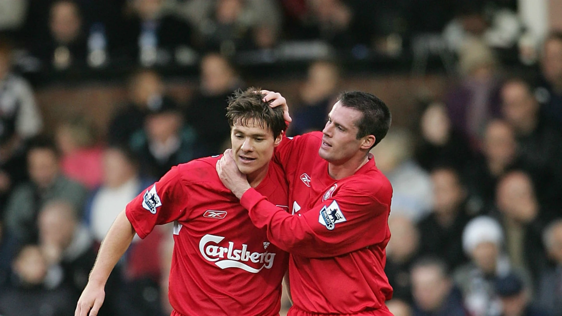 Xabi Alonso, con Carragher Xabi Alonso, con Carragher