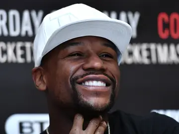 Mayweather, durante una rueda de prensa Mayweather, durante una rueda de prensa
