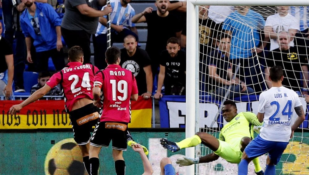 Feddal celebra su gol contra el Málaga