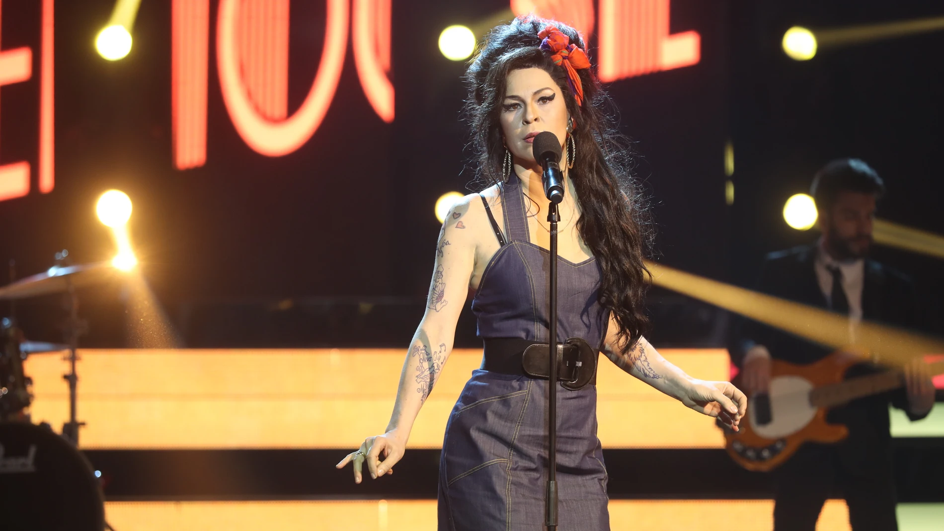 Una Amy Winehouse toledana y su tema ‘Back to black’ aparece en ‘Tu cara no me suena todavía’ de la mano de Rosana Gea