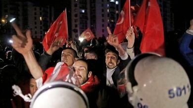 Turquía vuelve a calificar de 