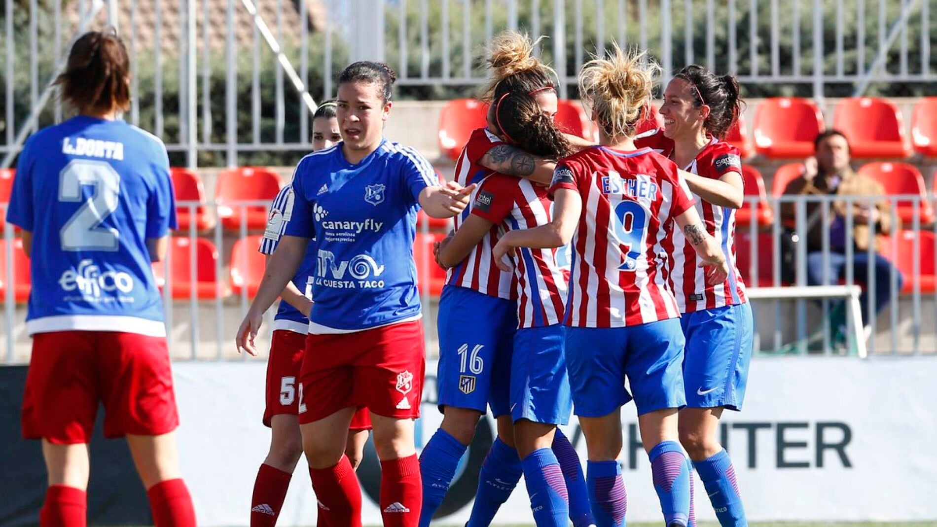 Las jugadoras del Atl&eacute;tico celebran un gol
