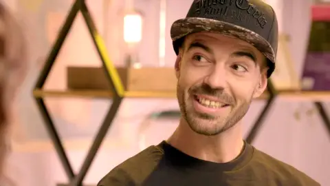 Jonathan: "A Marie no la necesito en mi vida pero me encanta estar con ella" Jonathan: "A Marie no la necesito en mi vida pero me encanta estar con ella"