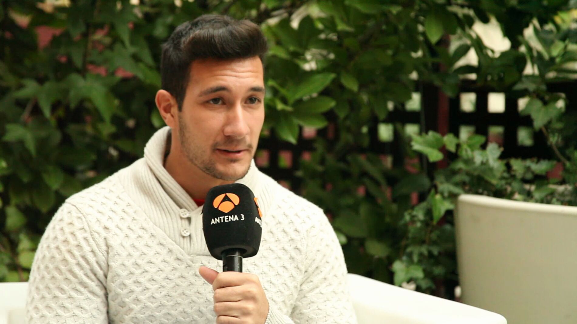 Juan Diego: "Me da un poco de miedo escuchar la palabra amor"