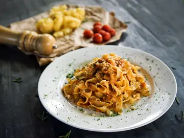 ¿A quién no le gusta un buen plato de pasta? ¿A quién no le gusta un buen plato de pasta?