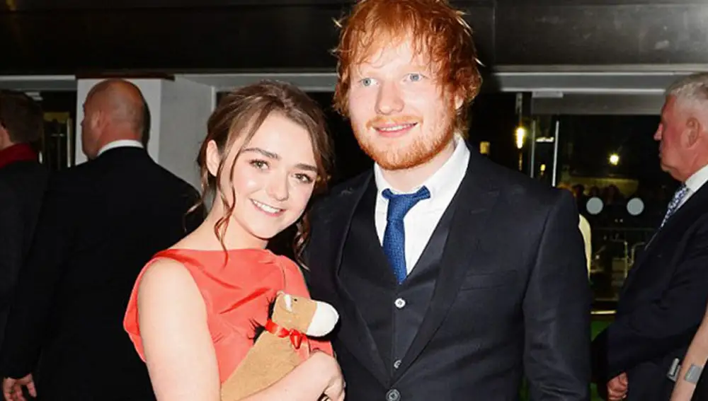 Maisie Williams y Ed Sheeran
