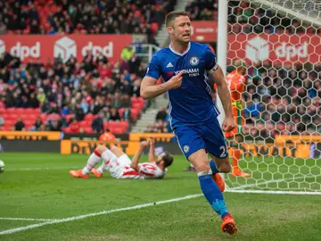 Cahill celebrando su gol Cahill celebrando su gol