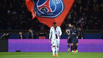 Los jugadores del PSG celebrando un gol