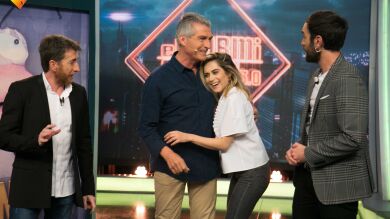 La caja de Manolo Sarria con un ‘pedazo bicho’ que ha hecho feliz a un chico del público 