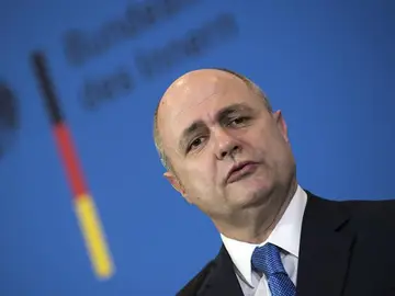 El ministro de Interior francés, Bruno Le Roux El ministro de Interior francés, Bruno Le Roux