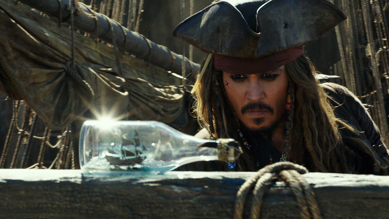 El nuevo tráiler de 'Piratas del Caribe: La venganza de Salazar' confirma un rumor muy extendido