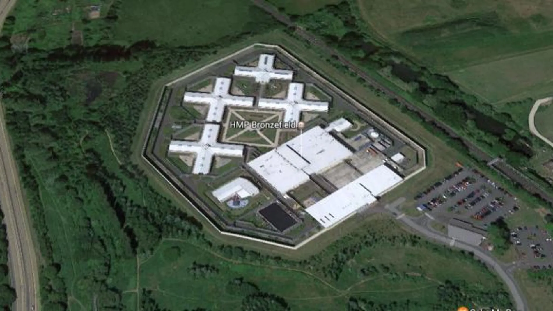 HMP Bronzefield, cárcel de mujeres en la que seguirá cumpliendo condena HMP Bronzefield, cárcel de mujeres en la que seguirá cumpliendo condena