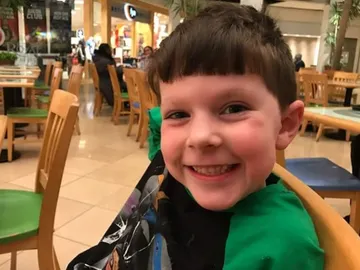 John Bruno, el niño de cinco años que ha fallecido a causa de un estrangulamiento John Bruno, el niño de cinco años que ha fallecido a causa de un estrangulamiento