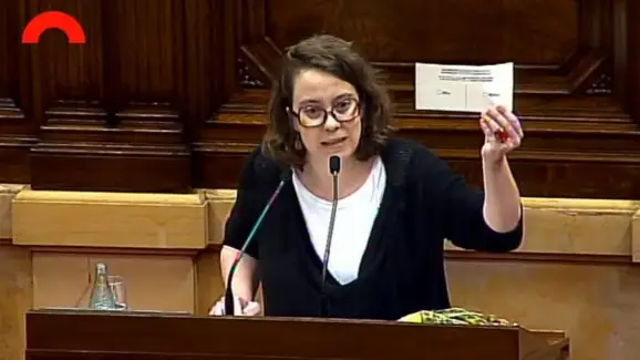 La diputada de la CUP Eul&agrave;lia Reguant