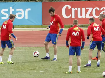 Javi Martínez, durante un entrenamiento con la Selección Javi Martínez, durante un entrenamiento con la Selección