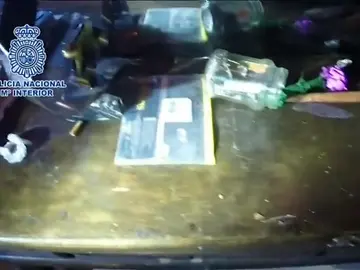 Frame 28.870745 de: Desmantelados tres 'puntos negros' de venta de droga en Lavapiés Frame 28.870745 de: Desmantelados tres 'puntos negros' de venta de droga en Lavapiés