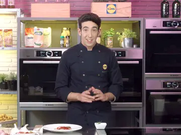 Secreto de cerdo con pimientos del piquillo y salsa agridulce de soja, miel y 5 pimientas Secreto de cerdo con pimientos del piquillo y salsa agridulce de soja, miel y 5 pimientas