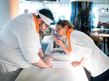 La no comunicación del equipo naranja que hace sufrir a Chicote La no comunicación del equipo naranja que hace sufrir a Chicote