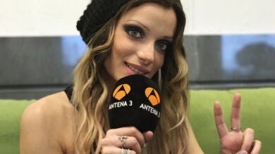 Patricia Aguilar rompe los esquemas en directo con su imitación de Joselito y La Sirenita, entre otros