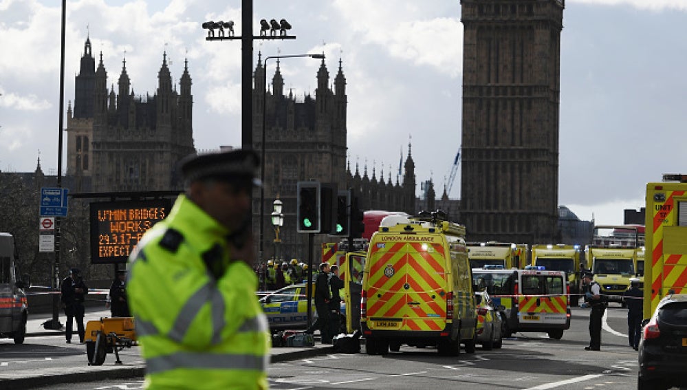 Las ambulancias en el lugar del ataque en Londres
