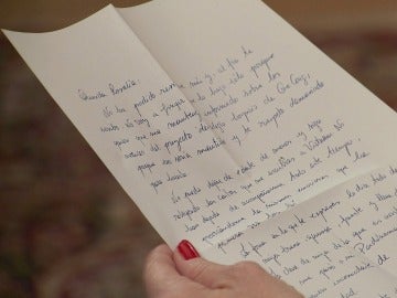 Rosalía recibirá una carta de Esteban