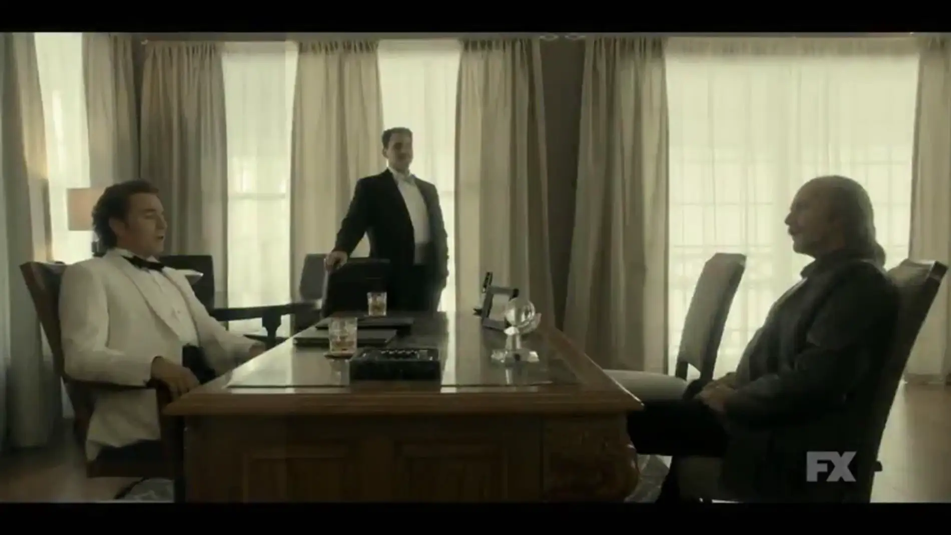 Frame 8.840859 de: Ewan McGregor protagonista en el primer trailer de 'Fargo'