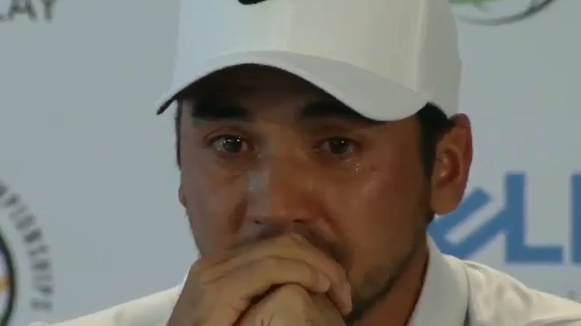 Jason Day, hundido en la sala de prensa Jason Day, hundido en la sala de prensa