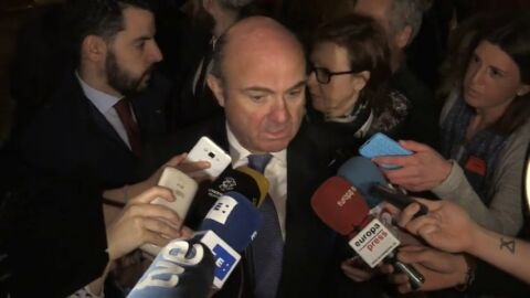 Frame 3.747449 de: De Guindos avanza que el Gobierno revisar&aacute; al alza la creaci&oacute;n de empleo