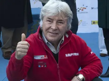 El 13 veces campeón del mundo, Ángel Nieto. El 13 veces campeón del mundo, Ángel Nieto.