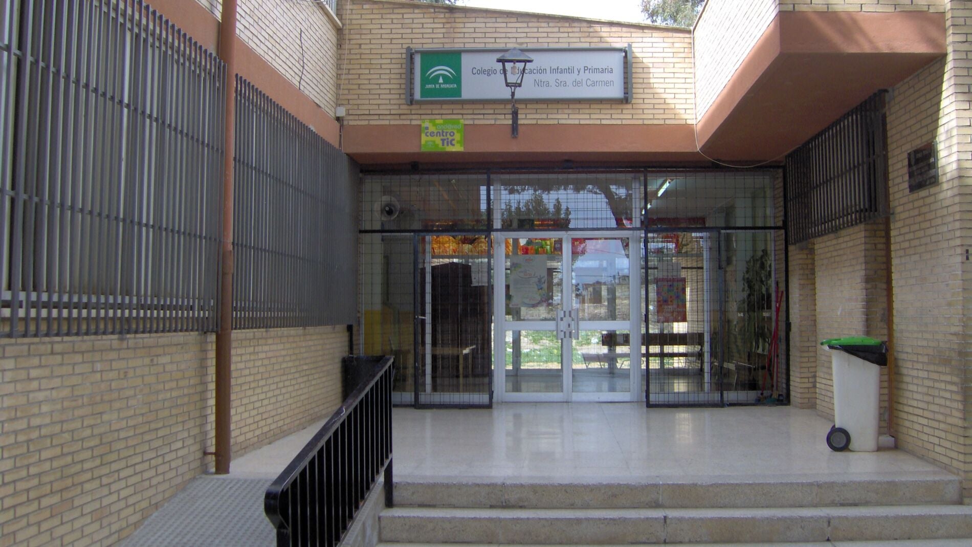 Un padre agrede a un profesor en Almer&iacute;a