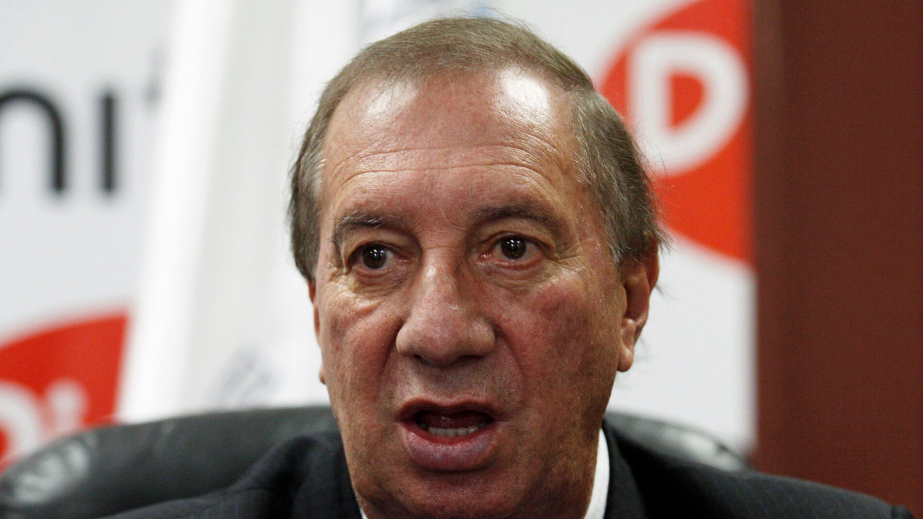 Carlos Salvador Bilardo en un acto