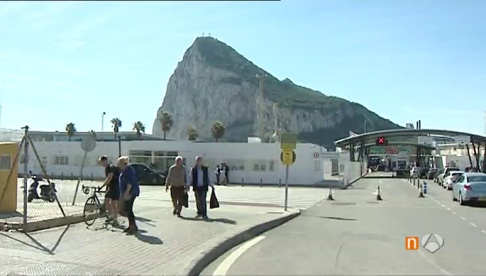 Frame 90.108333 de: La incertidumbre continuará en Gibraltar durante el proceso del 'Brexit'