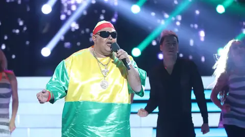 Jairo Sánchez, una auténtica ‘Bomba’ en su actuación como King África Jairo Sánchez, una auténtica ‘Bomba’ en su actuación como King África