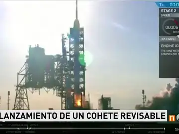 Frame 3.99 de: cohete Frame 3.99 de: cohete