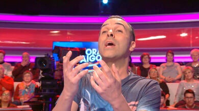 Cristóbal Garrido impresiona al público de '¡Ahora Caigo!' con su espectacular imitación