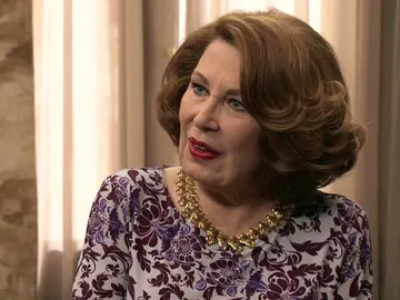 Ana María descubre una mentira más de Alonso Ana María descubre una mentira más de Alonso