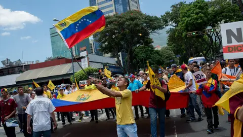 Marcha opositora en Venezuela Marcha opositora en Venezuela