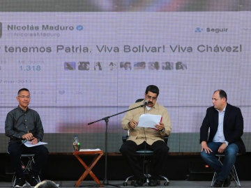 Nicolás Maduro, hablando durante un acto con simpatizantes transmitido por la televisión estatal VTV