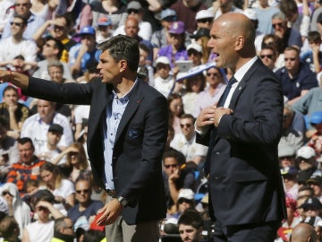 Zidane, junto a Pellegrino